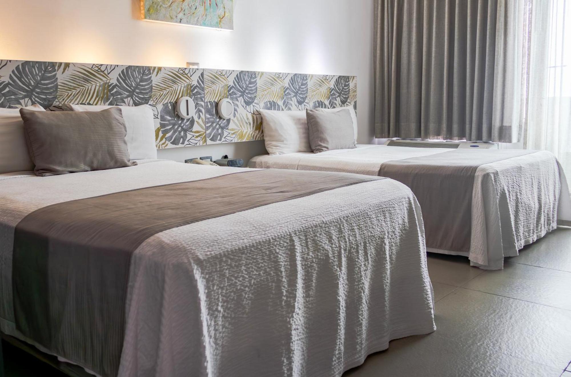 Double Room Two Double Beds Balcony