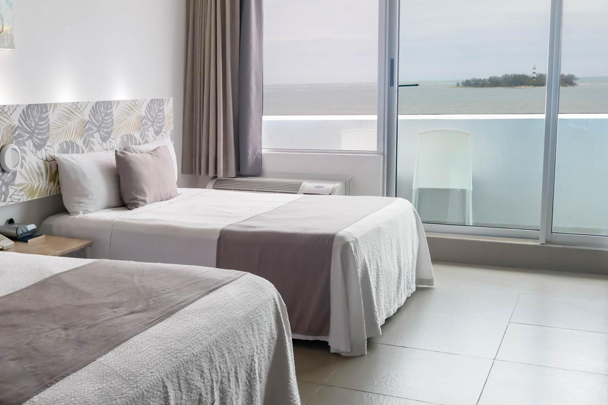 Double Room Two Double Beds Balcony